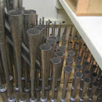 Old Hautbois on chest